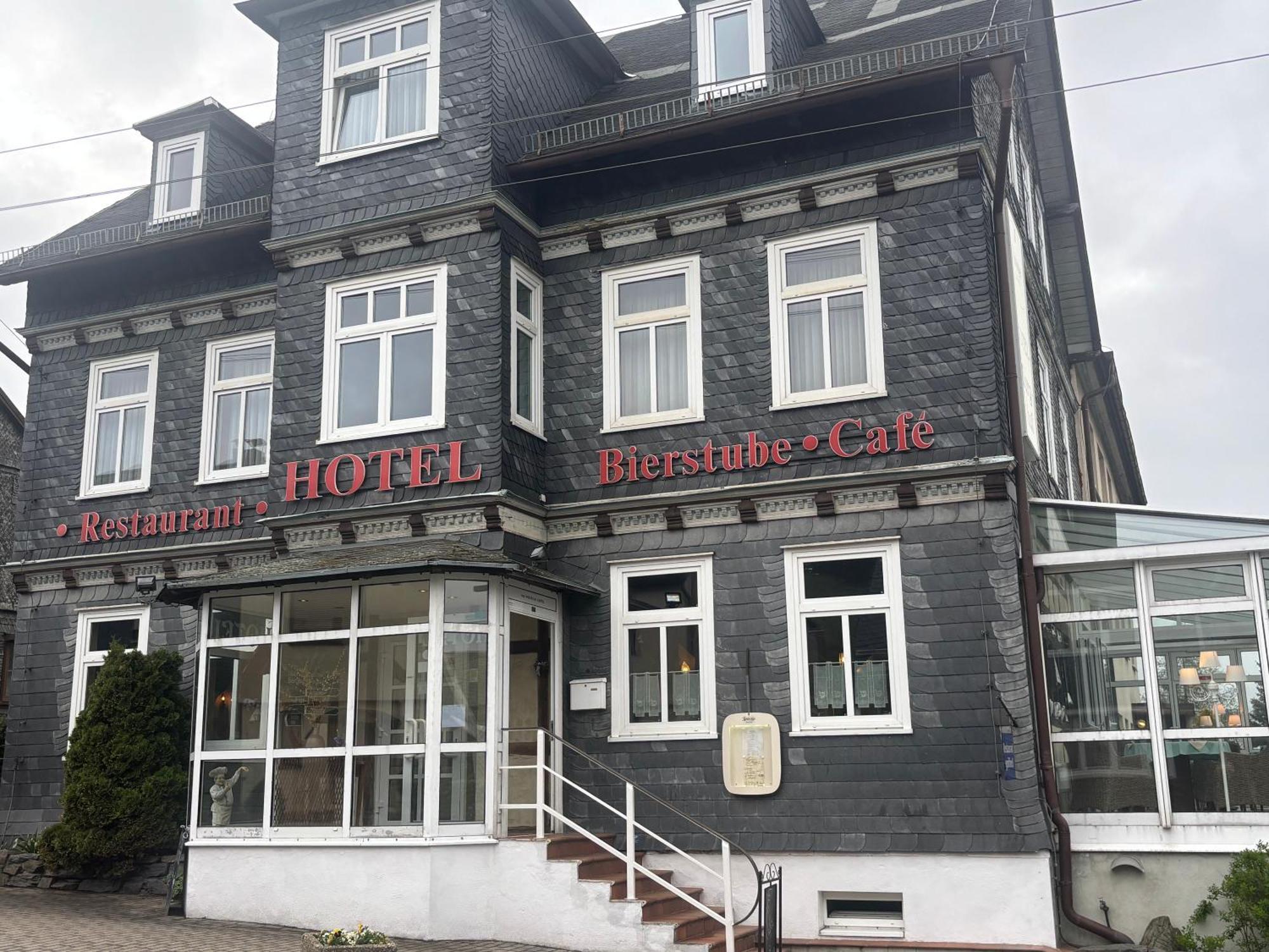 Hotel Burghof Oberweißbach Eksteriør bilde